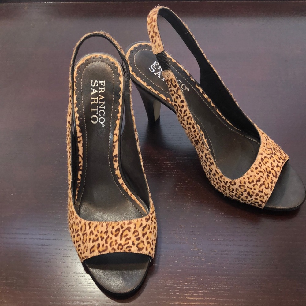 Calf hair Leopard Print Slingback heels with open toe by Franco Sarto, 7M